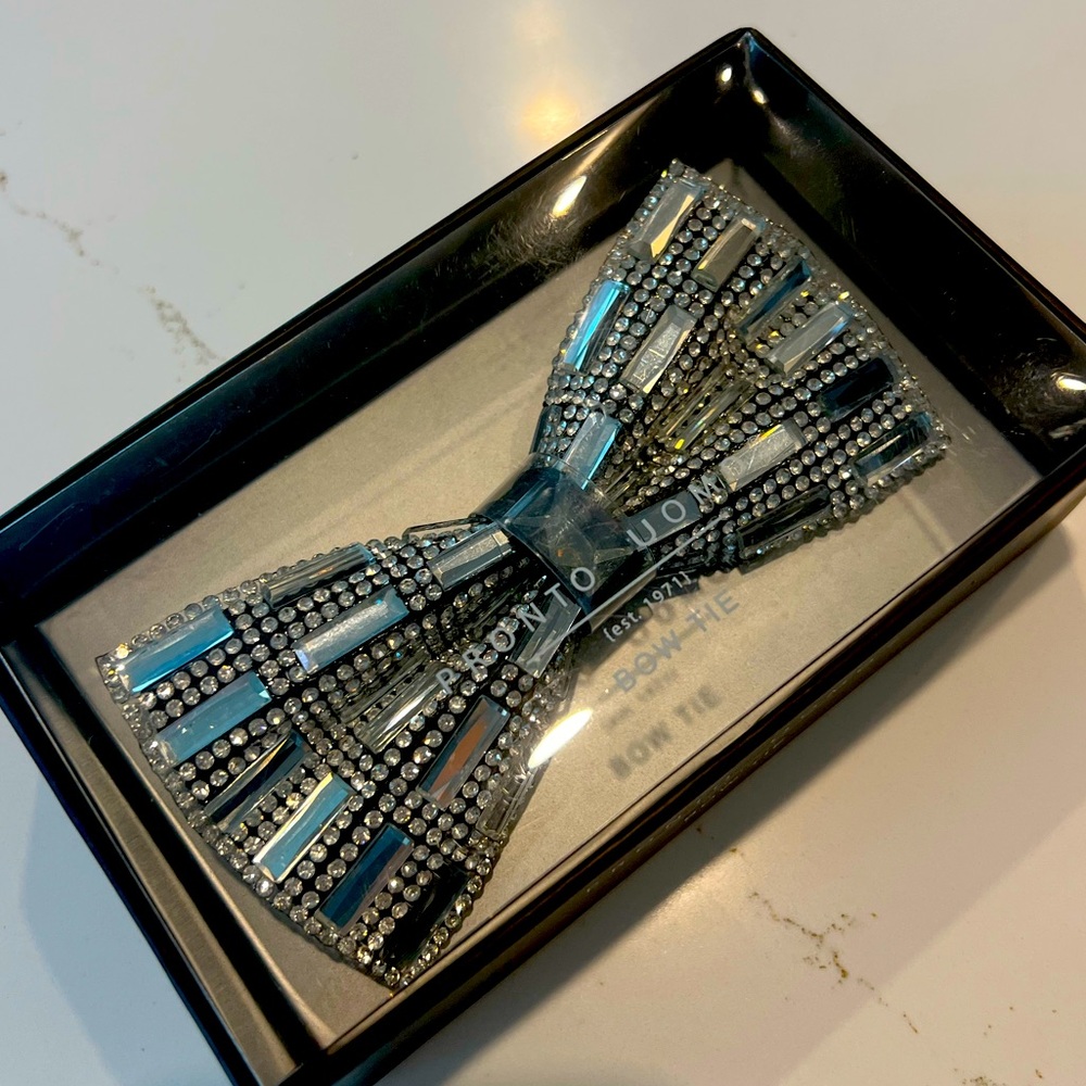 Pronto Uomo Crystal Black Bow tie (BRAND NEW)